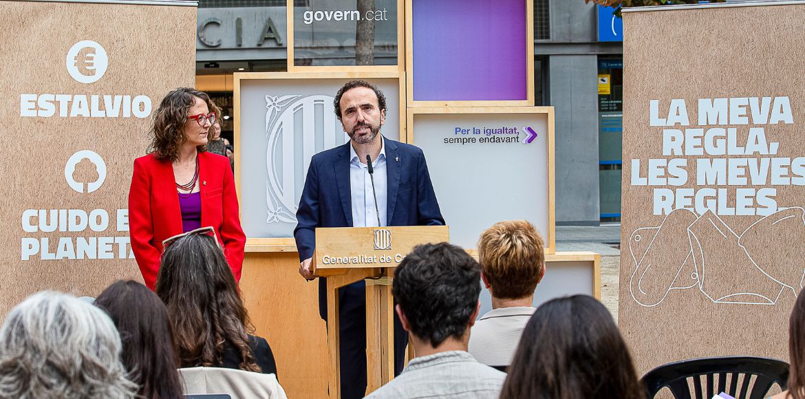 Las farmacias catalanas colaboran con el Govern para distribuir gratuitamente productos menstruales reutilizables a partir de 2024