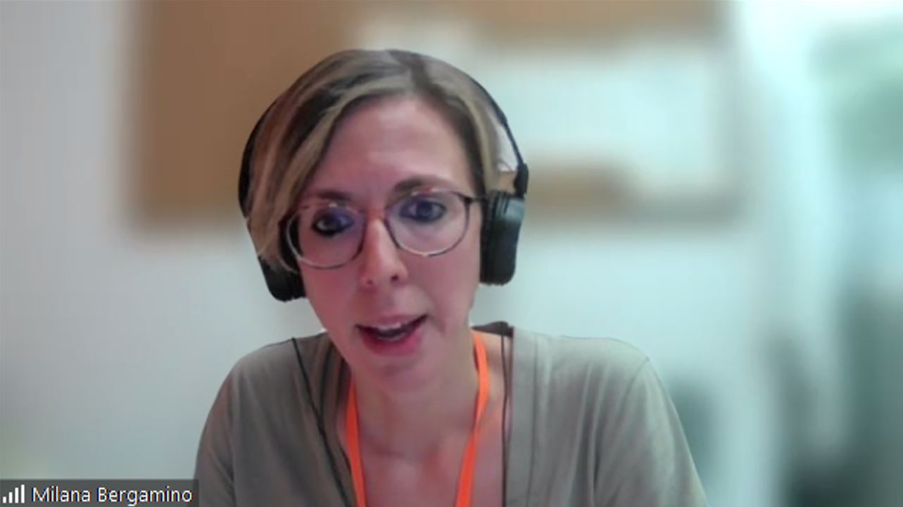 Milana Bergamino en la seva intervenció sobre càncer de mama.