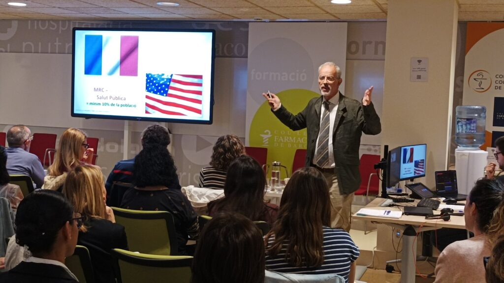 Jordi Bover en un moment de la seva presentació.