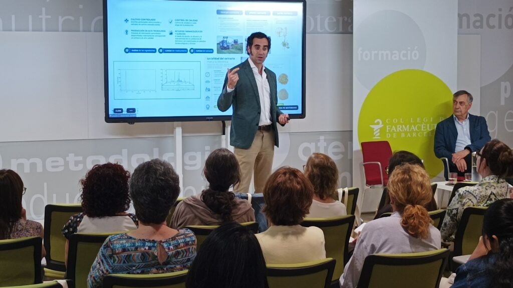 Actualització al COFB sobre l’abordatge de les infeccions del tracte urinari a l’oficina de farmàcia