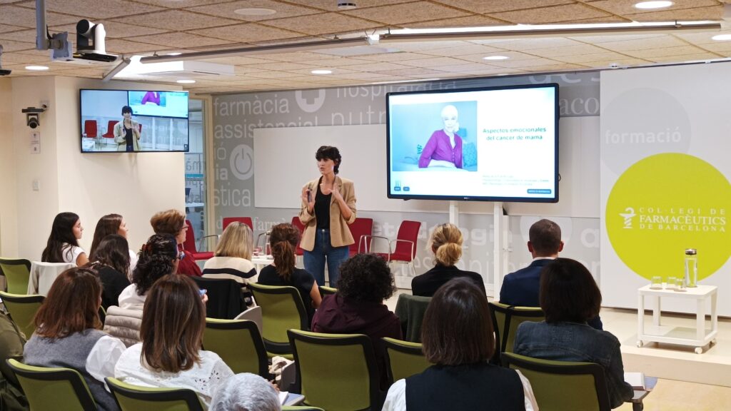 La gestió emocional dels pacients amb càncer de mama va ser analitzada per Marta de la Fuente.