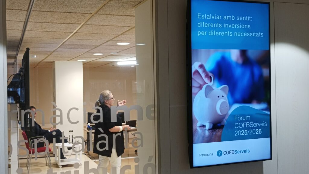 Una nova edició del Fòrum COFBServeis aborda l’estalvi al llarg de la vida
