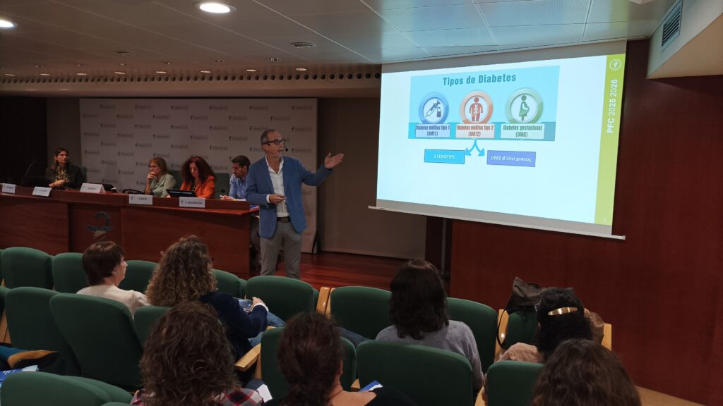 Albert Lecube, cap de Secció del Servei d'Endocrinologia i Nutrició de l'Hospital Universitari Vall d'Hebron, en un moment de la seva presentació.