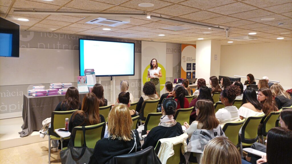 Gema Garrigós en un moment de la seva presentació.