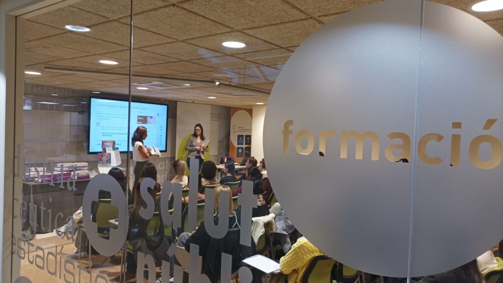 Nova actualització al COFB sobre la perforació del lòbul de l’orella a l’oficina de farmàcia