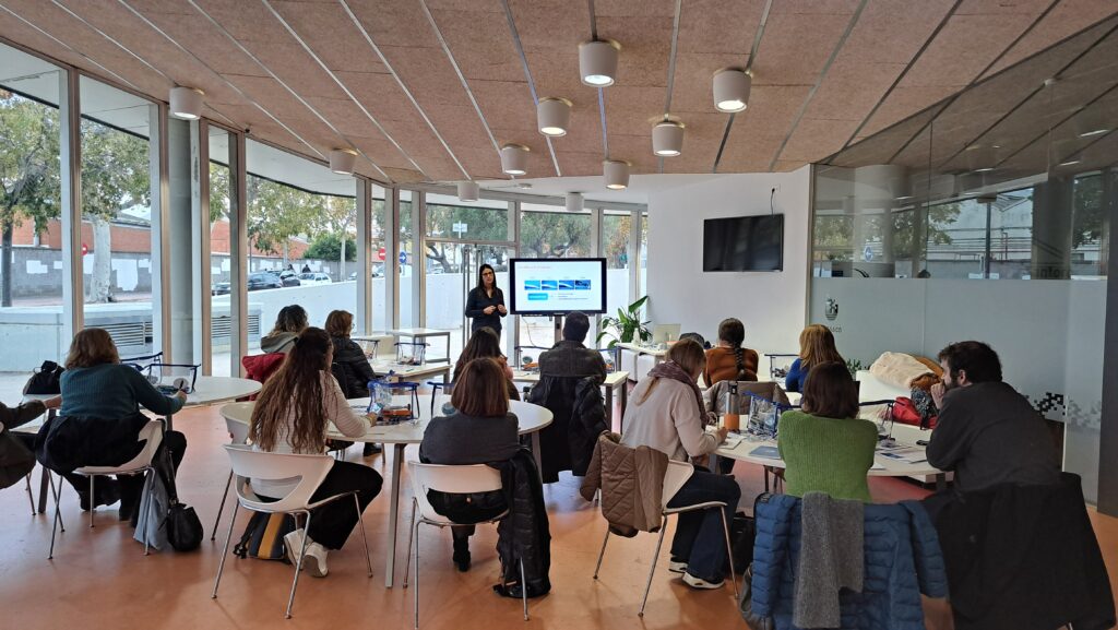 La formació continuada va servir per fer un ús responsable dels dispositius d'insulina.