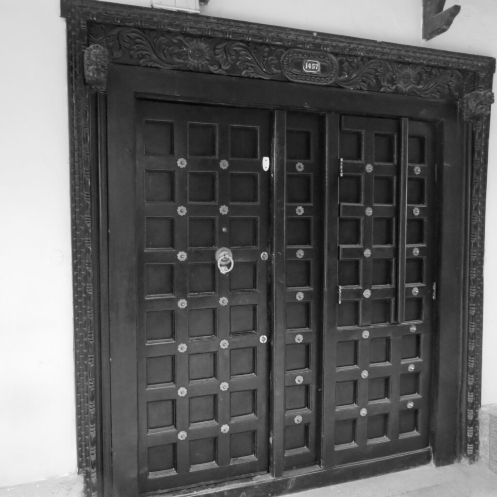 "Porta àrab número 1457"