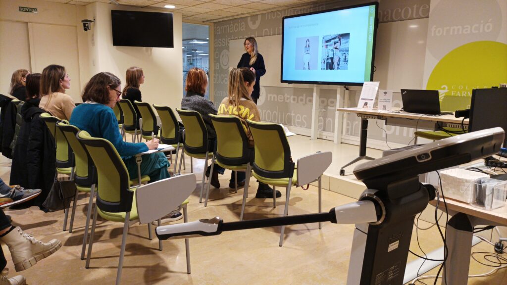 Carla Escuder durant la seva presentació.