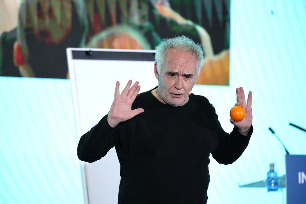 Què és una farmàcia? Ferran Adrià a Infarma: quan la innovació comença amb una pregunta incòmoda